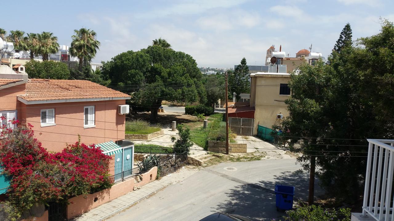 Faneromeni Court Paphos Exterior foto