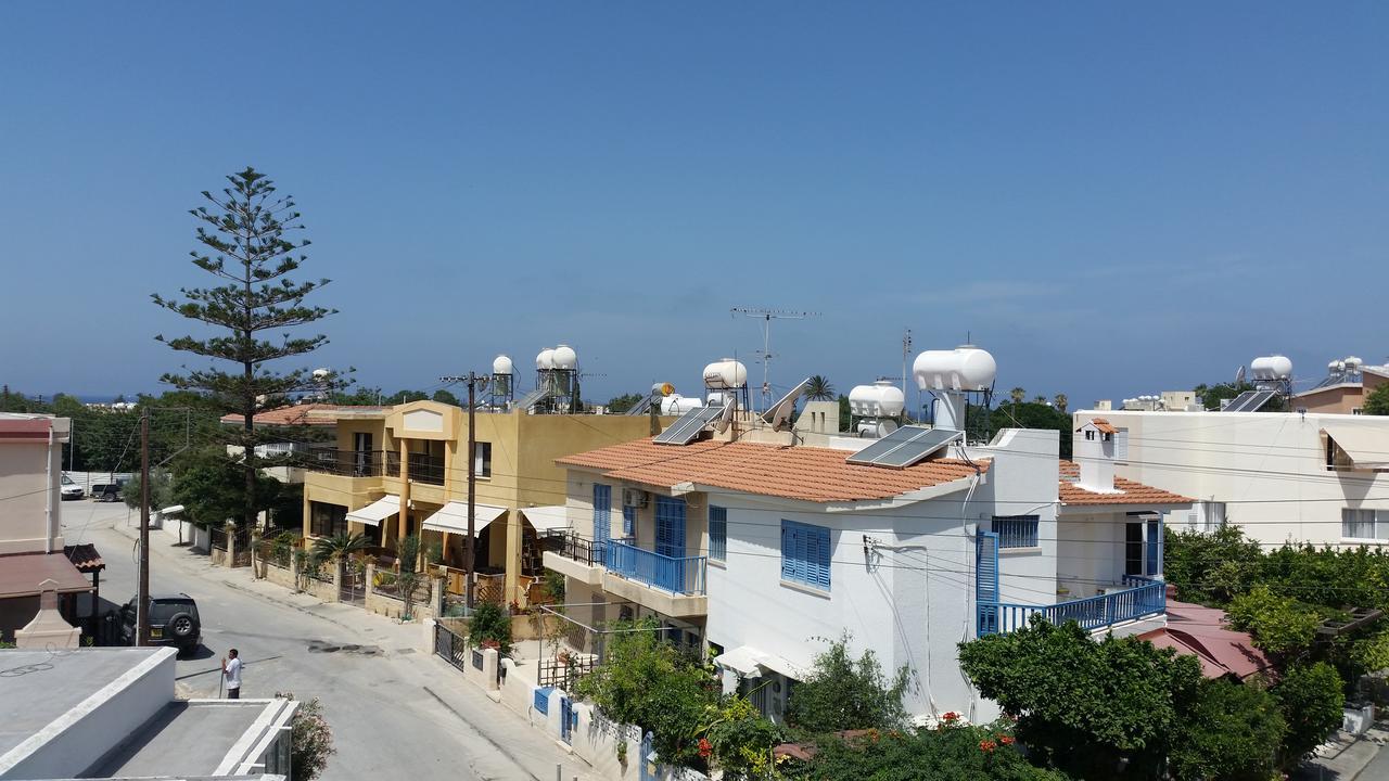 Faneromeni Court Paphos Exterior foto