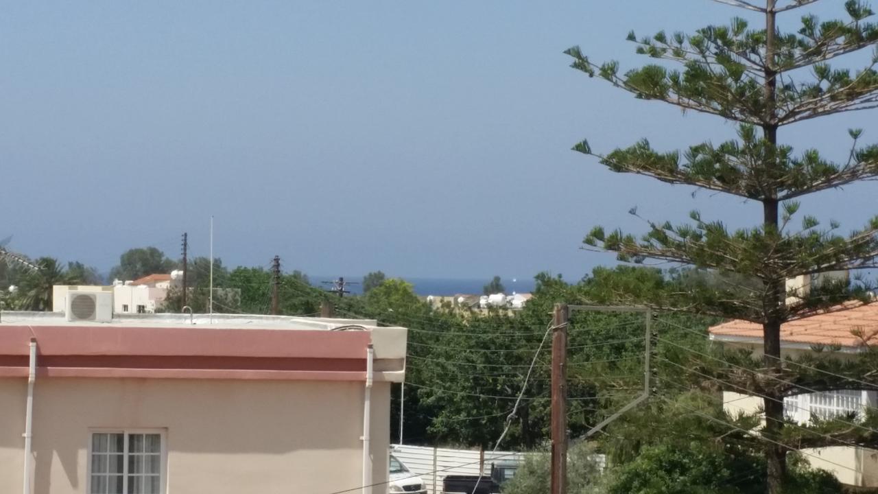 Faneromeni Court Paphos Exterior foto