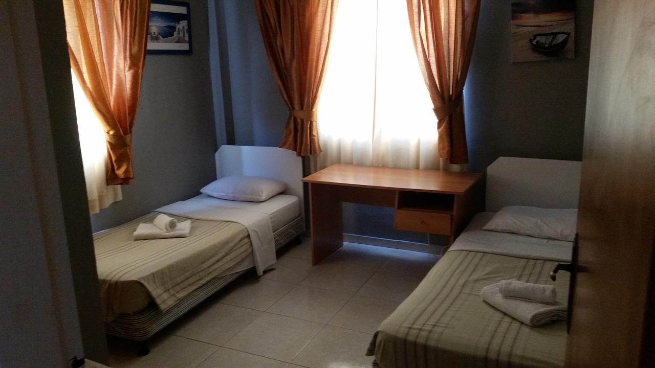 Faneromeni Court Paphos Exterior foto