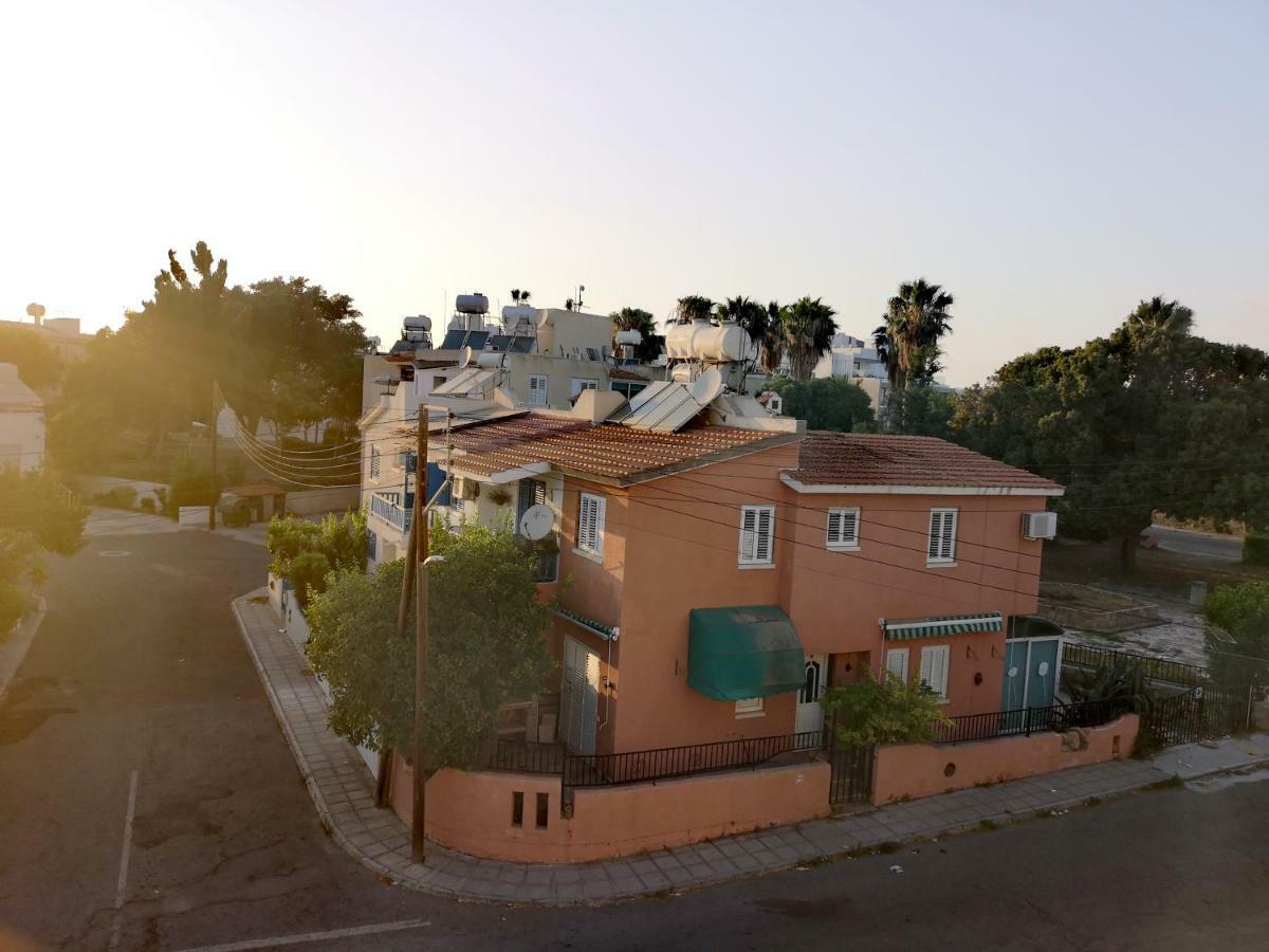 Faneromeni Court Paphos Exterior foto